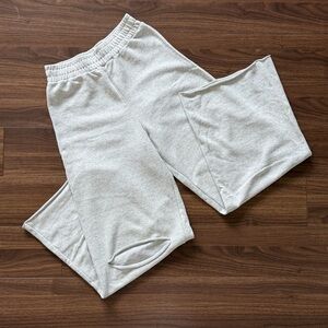 Gray Sweatpants with right knee cut